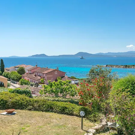 - Cala Delfino Apartment *