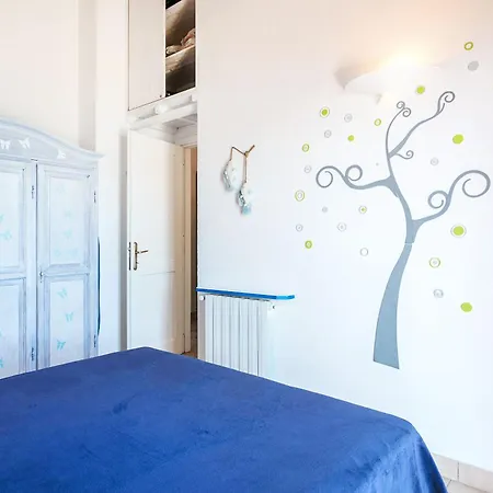 - Cala Delfino Apartment