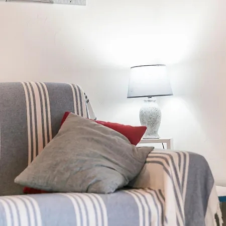 - Cala Delfino Apartment Golfo Aranci